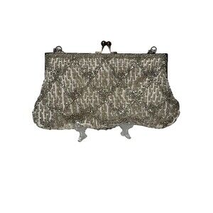 Beautiful Vintage Beaded Chandelier Style Evening Bag Handbag Clutch White
